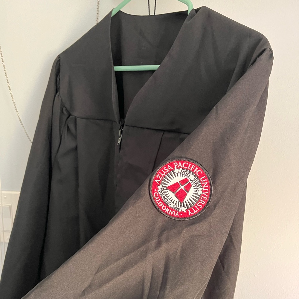 Black Graduation Gown with University Patch APU